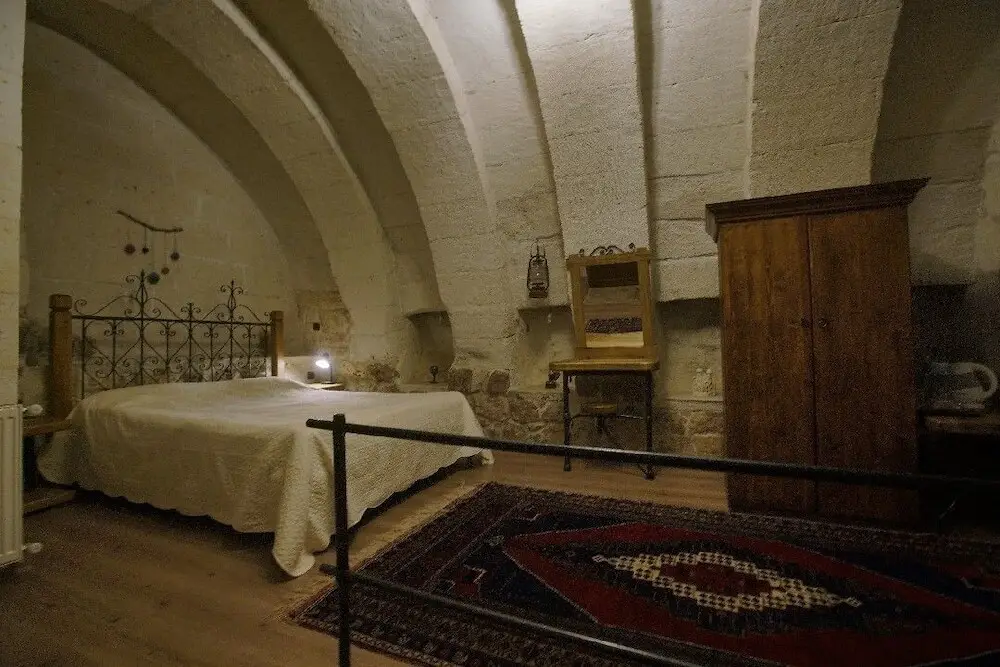 Гёреме: Maron Stone House
