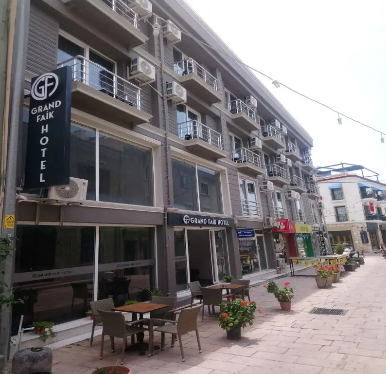Чешме: Grand Faik Hotel Çeşme