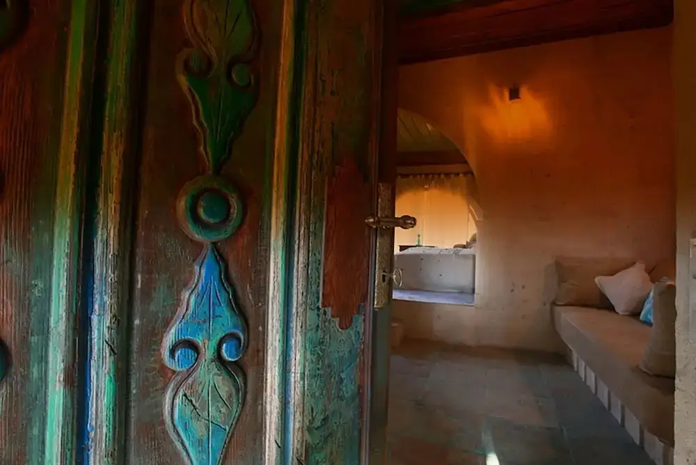 Айвали: Larina Cave Otel