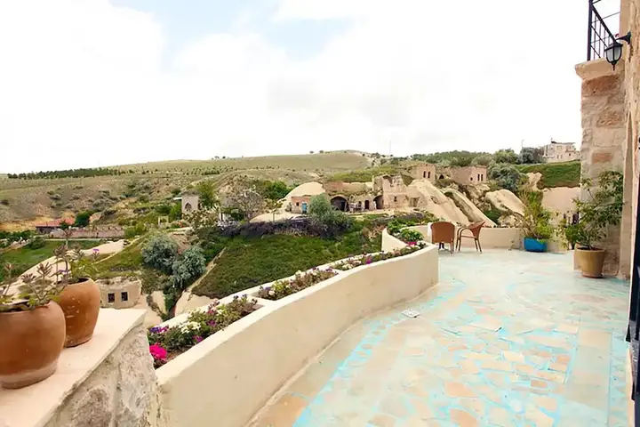 Айвали: Larina Cave Otel