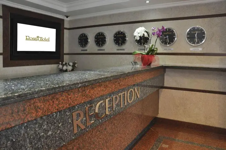 Бююкчекмедже: Ronax Hotel