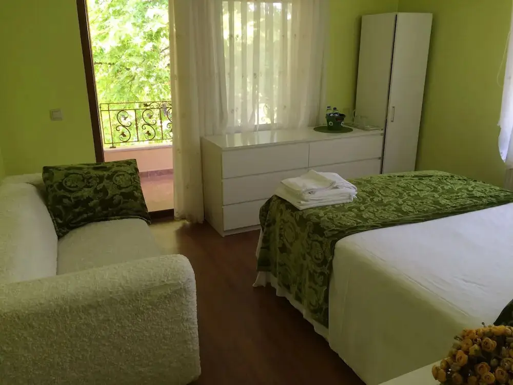 Сайл: Sarikonaklar Garden Village