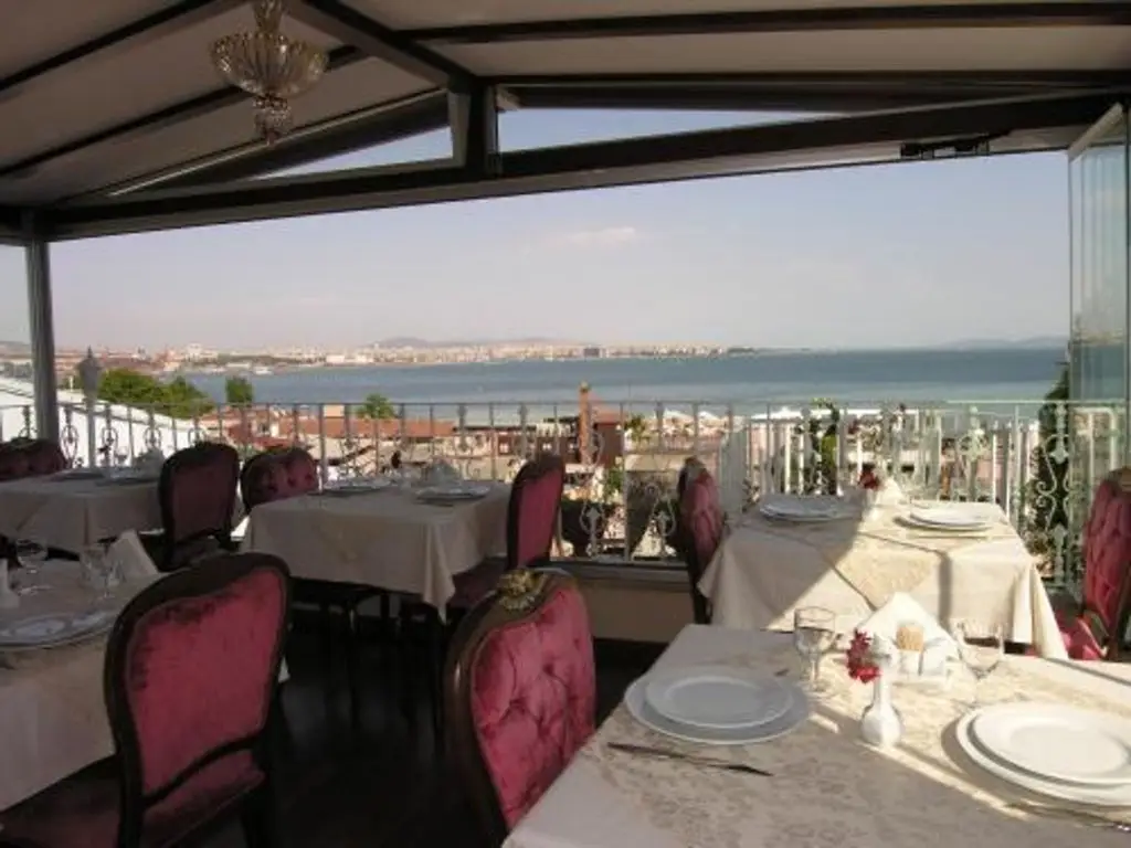 Romantic Hotel Istanbul — фото 1