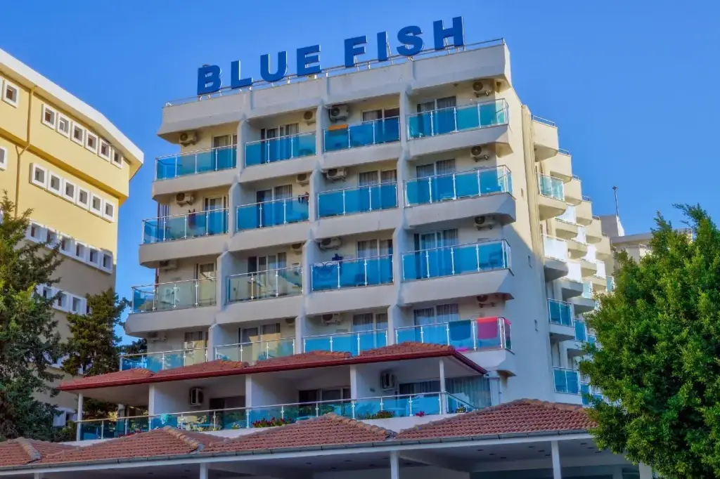 Blue Fish Hotel — фото 1