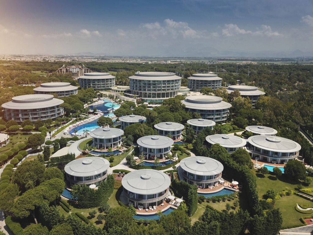 Отель Calista Luxury Resort — фото 1