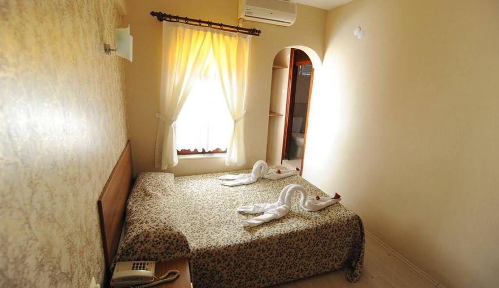Кушадасы: İlayda Hotel - Kuşadası