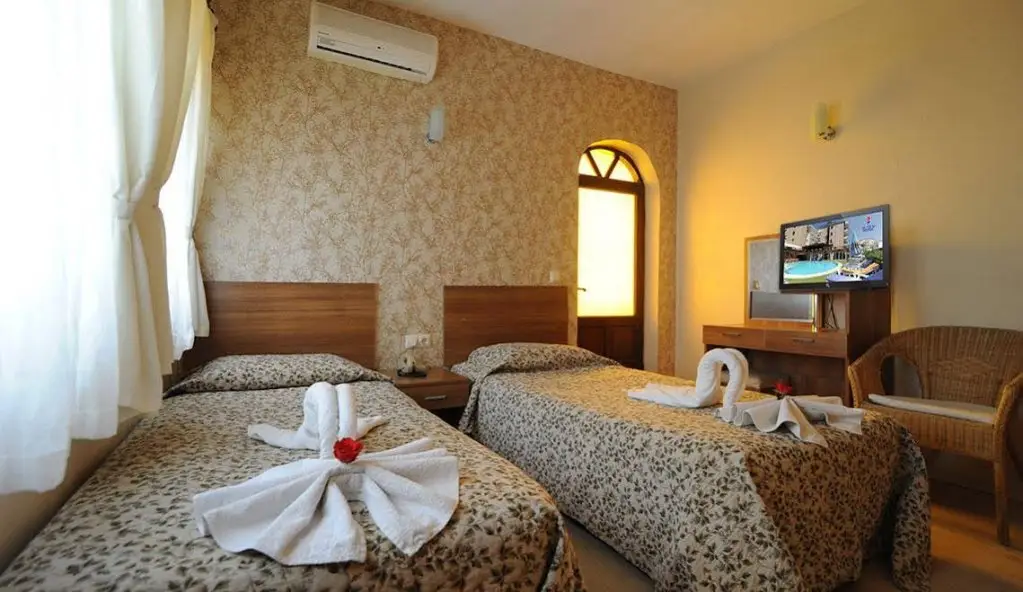 Кушадасы: İlayda Hotel - Kuşadası