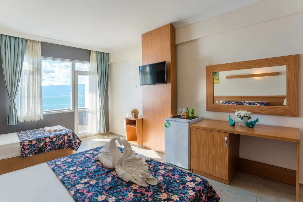 Бурхание: Aqua Nina Hotel