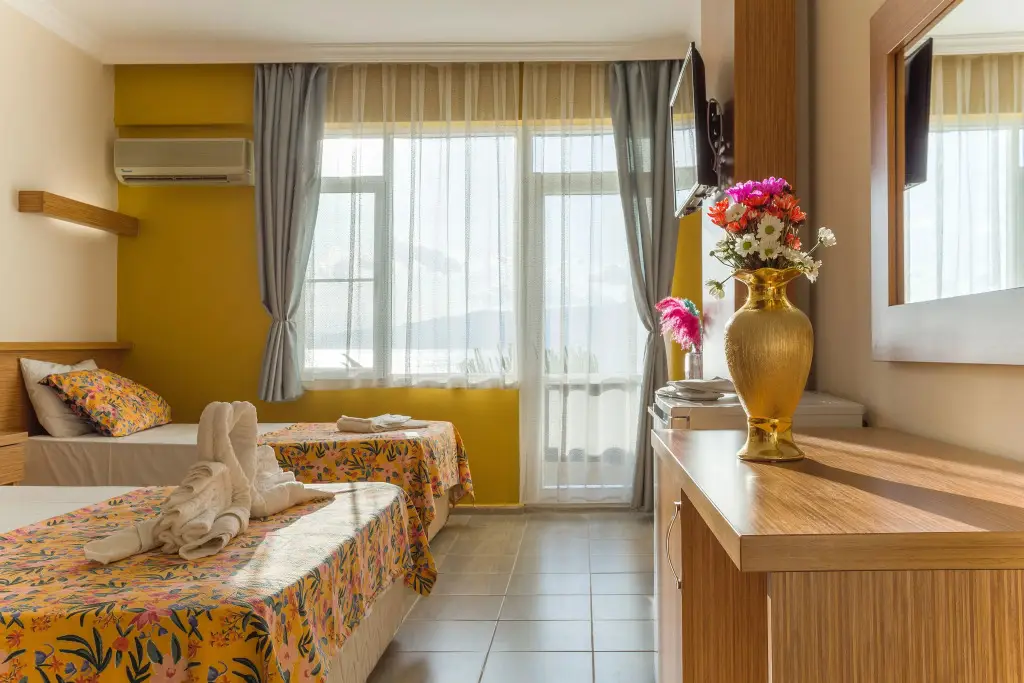 Бурхание: Aqua Nina Hotel