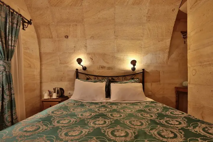 Гёреме: Walnut House