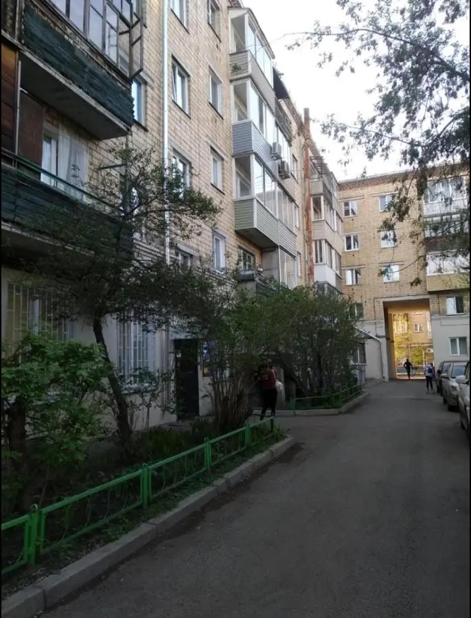 Красноярск: Декабристов, 36