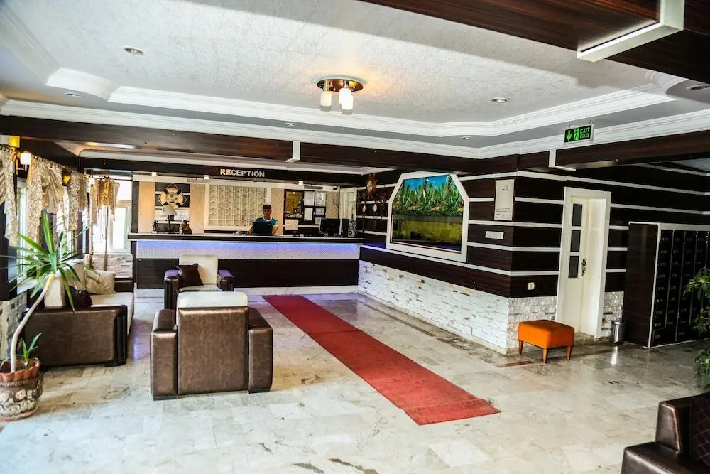 Бельдиби: More Hotel