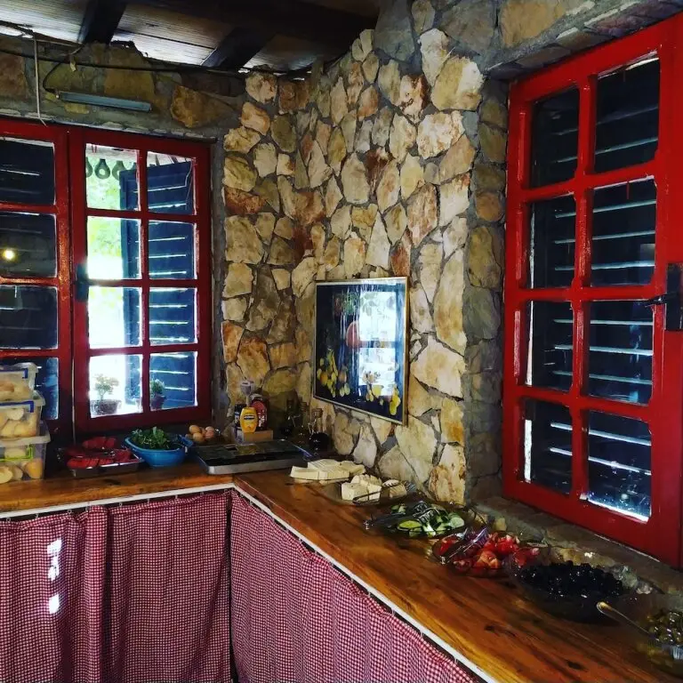Кумлуджа: Kadir's Family House