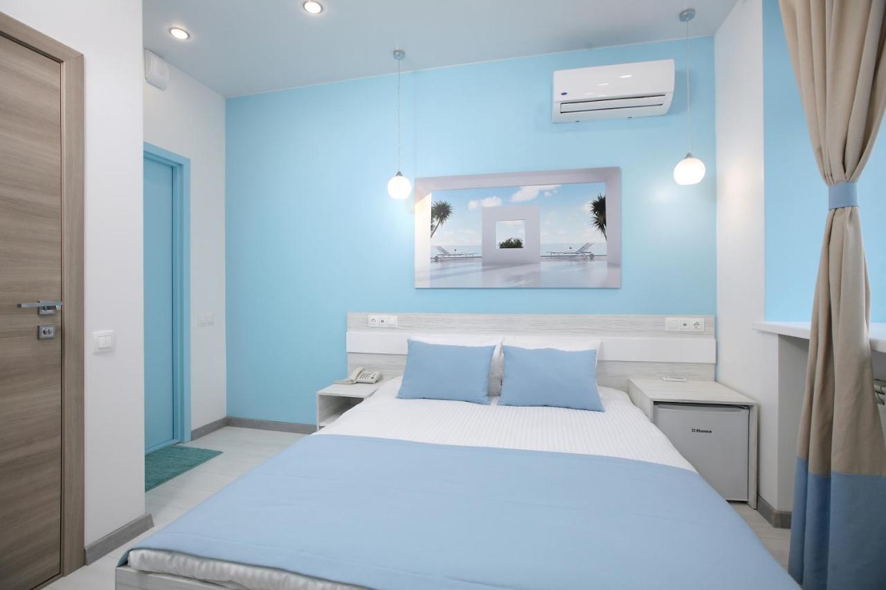 Красноярск: Hotel Raduga