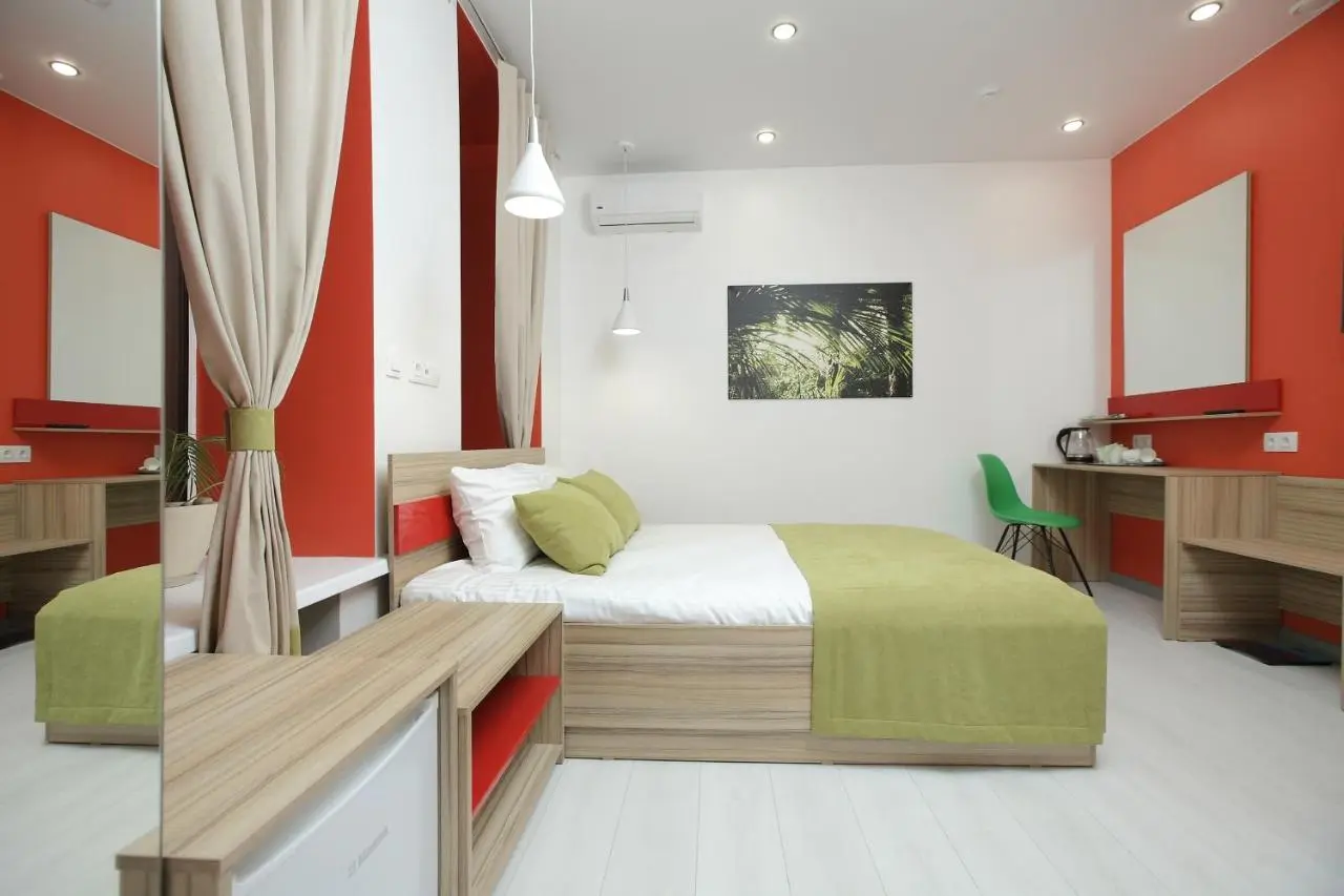 Красноярск: Hotel Raduga