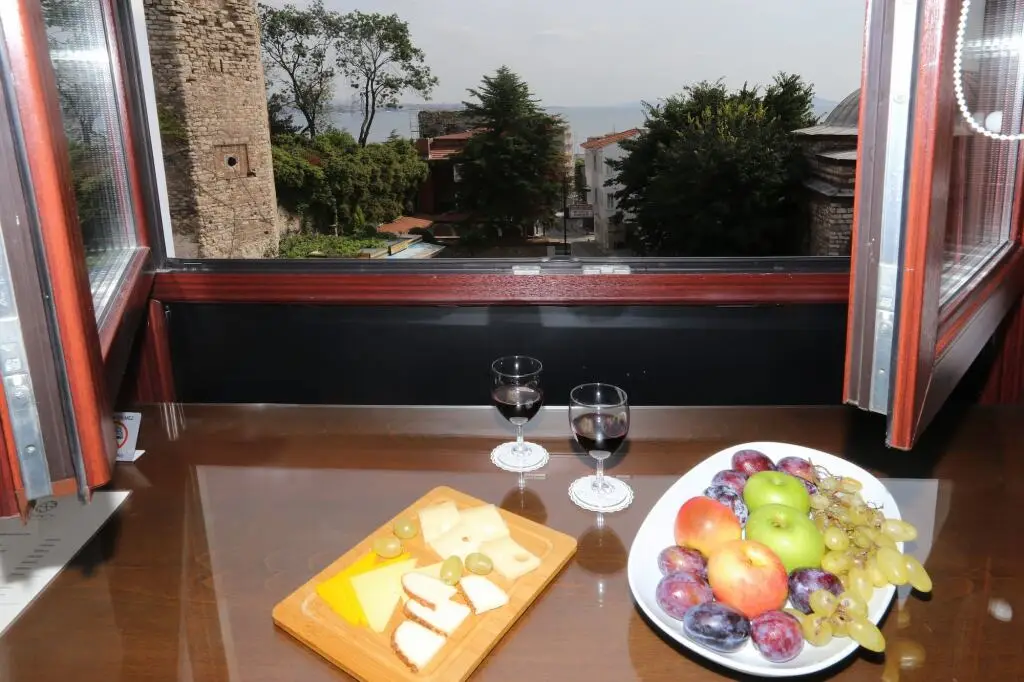 Eternity Boutique Hotel — фото 1