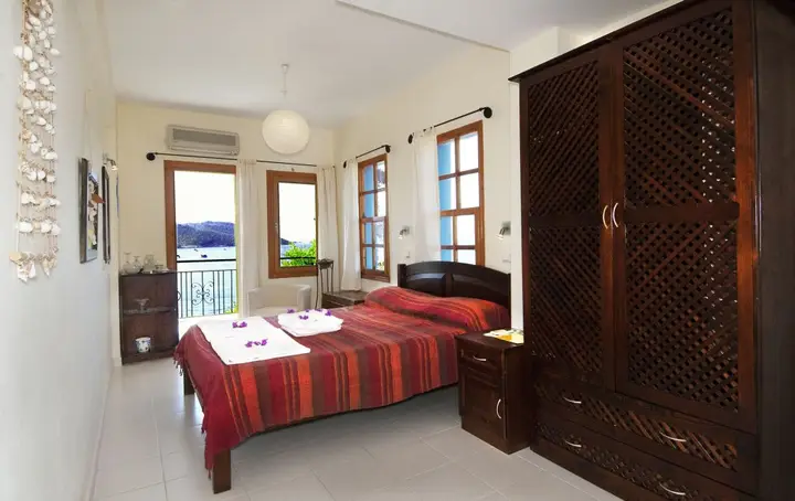 Каш: Kale Hotel
