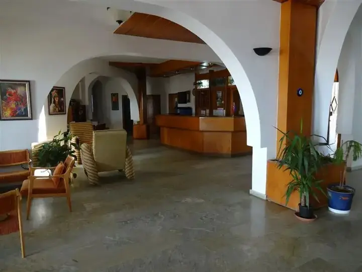 Тургутрейс: Aydem Hotel