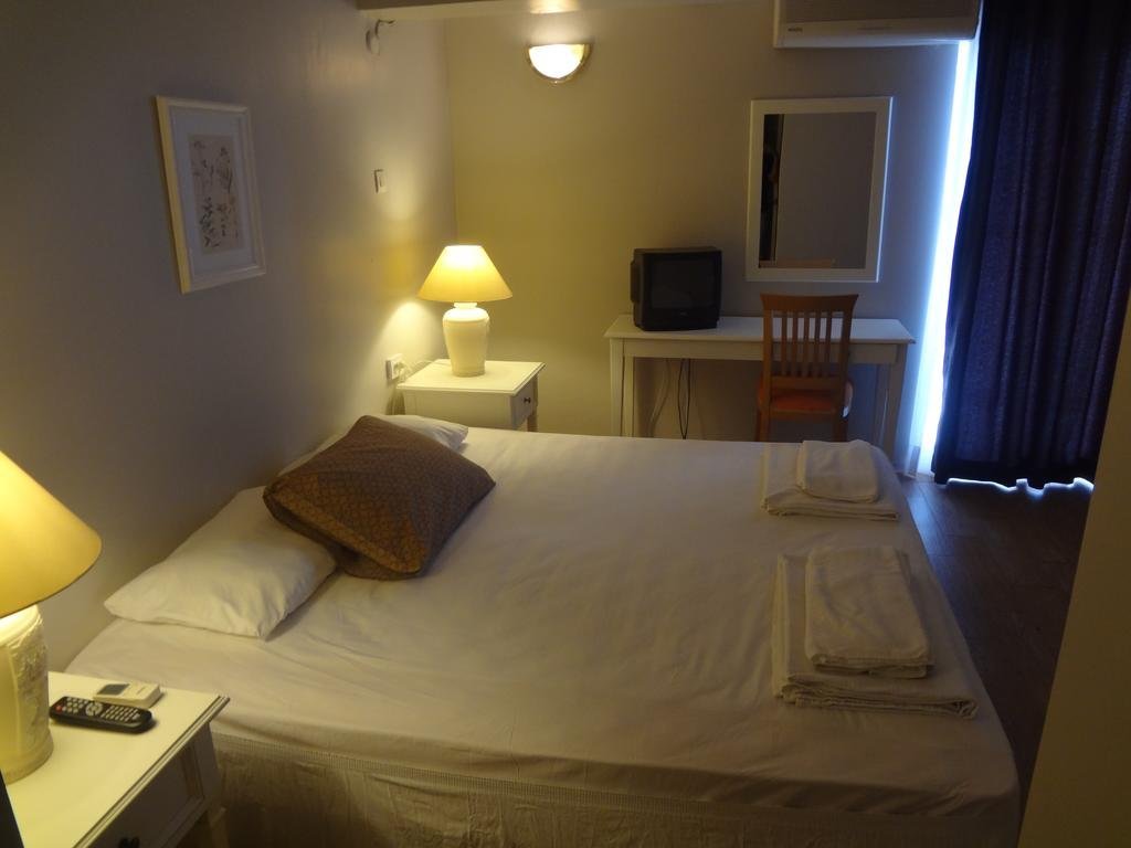 Эдремит: Hotel Polat Riva