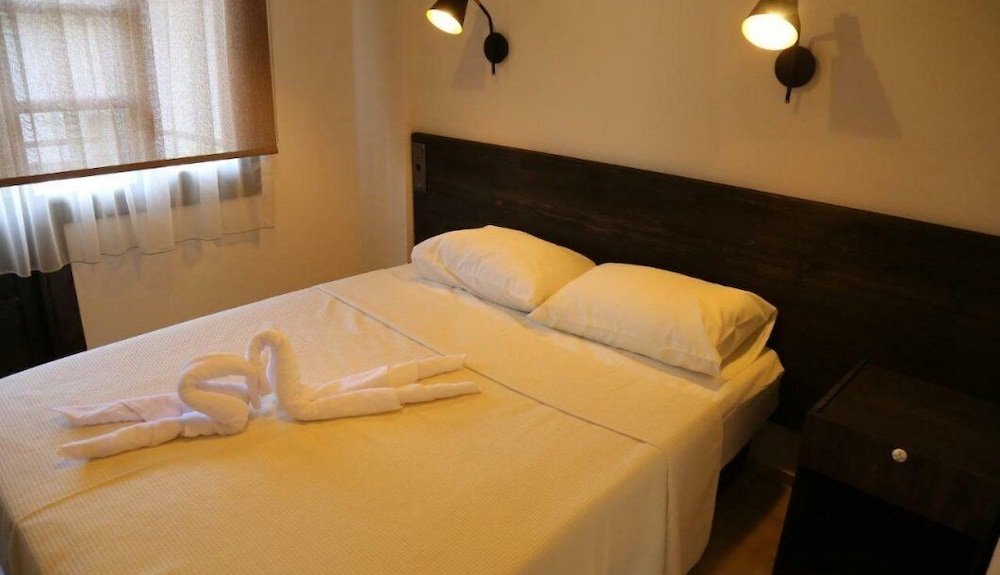 Кемер: Esra Hotel