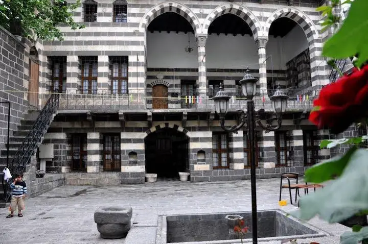 Диярбакыр: Surkent Hotel