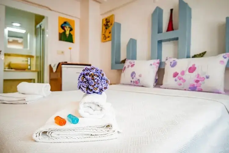 Бозджаада: Risus Otel