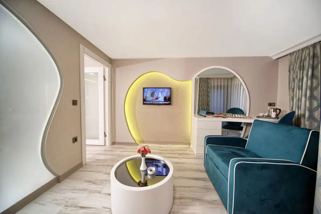 Анкара: Demonti Otel
