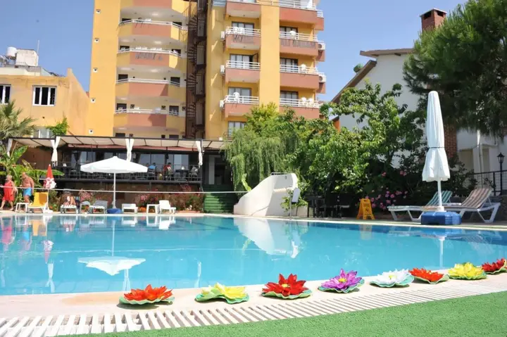 Кушадасы: AliBabam Hotel & Apartment