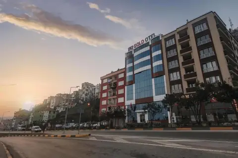 Ts Gold Hotel — фото 1