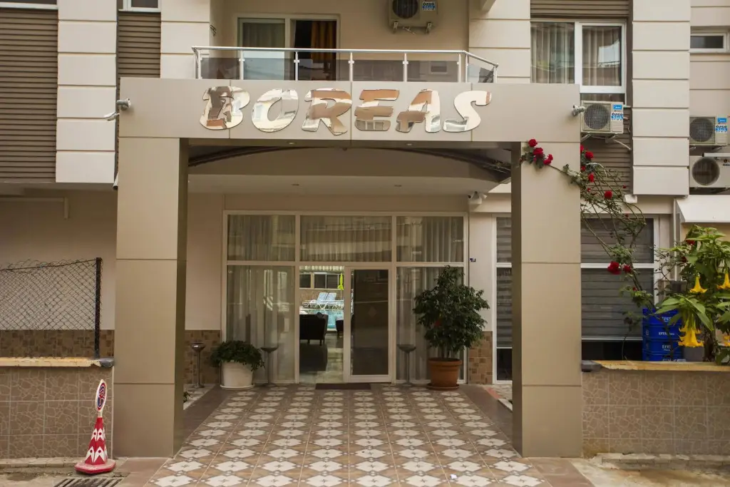 Boreas Suit Hotel — фото 1