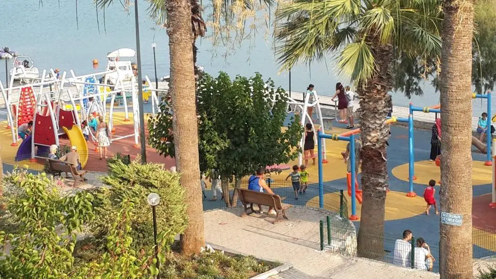 carousel image 5