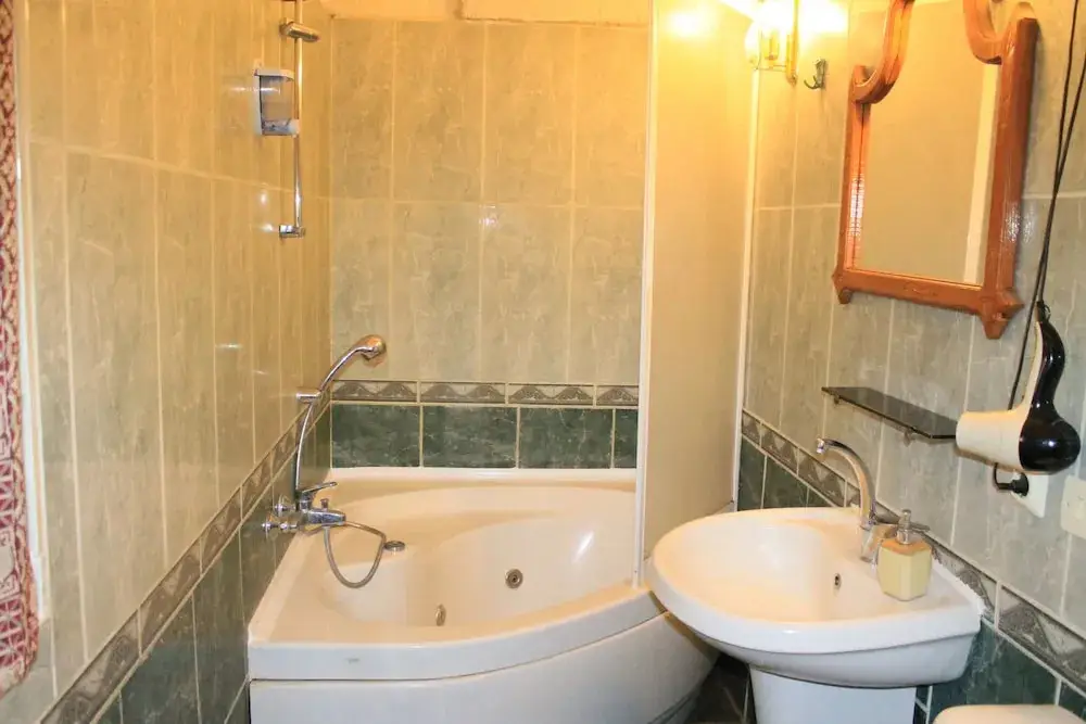 Аванос: Tokmak Guest House