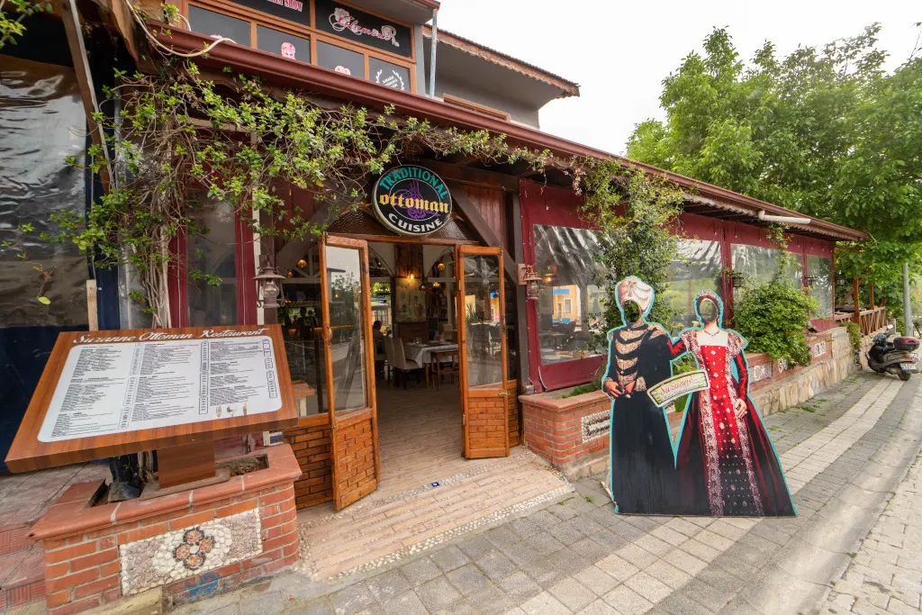 Фетхие: Suzanne Hotel & Restaurant