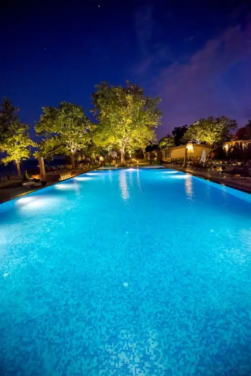 Чешмели: Seker Kamp Apart Otel