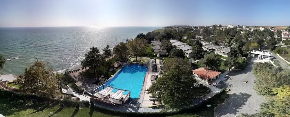 Чешмели: Seker Kamp Apart Otel