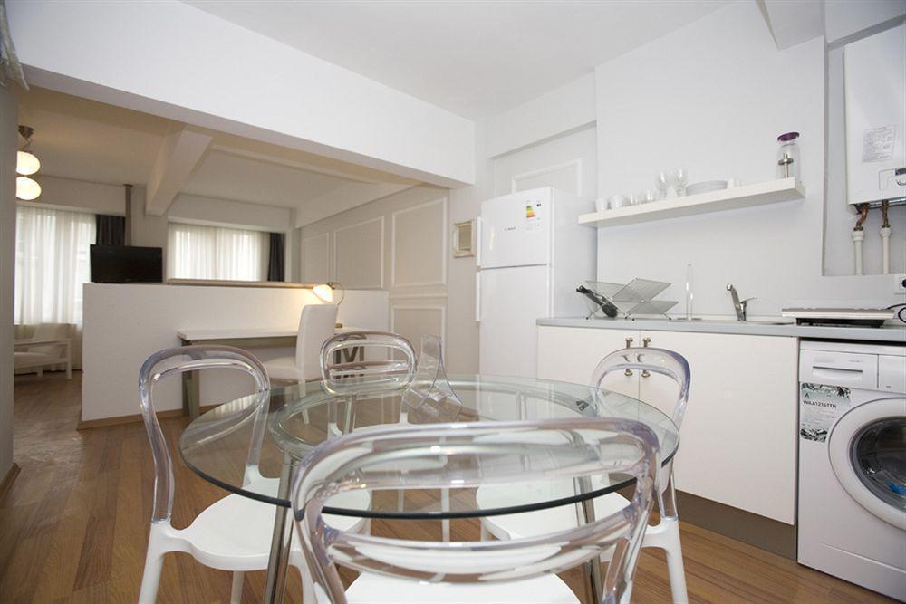 Стамбул: 212 Istanbul Suites