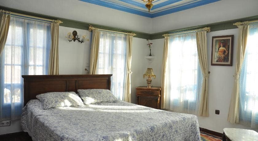 Erdem Mansion — фото 1