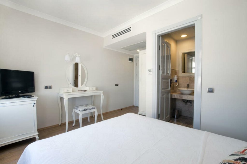 Чешме: Triangulo Hotel