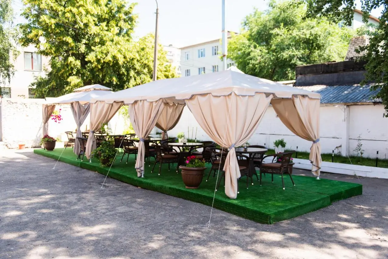Курск: Отель Белая Акация
