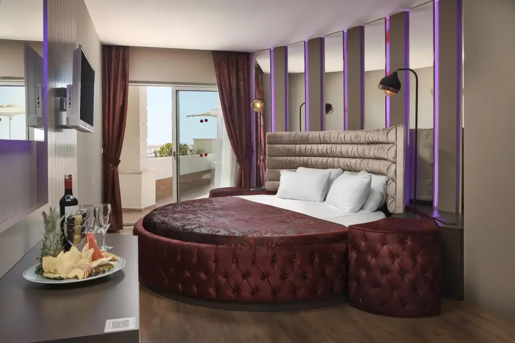 Окурджалар: Litore Resort Hotel & Spa - All Inclusive