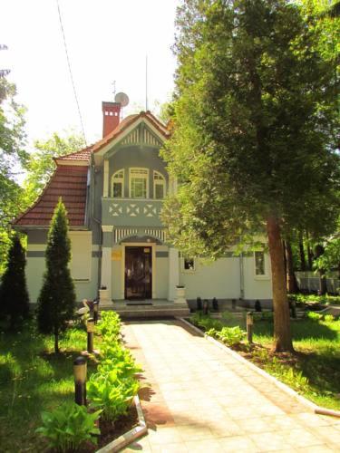 Светлогорск: Гостиница Золотая бухта Светлогорск