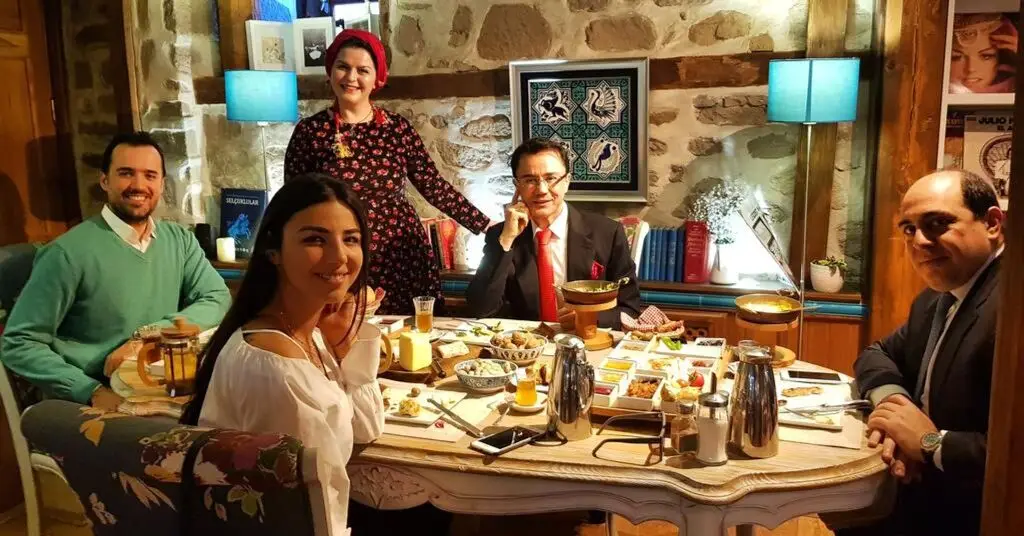 Конья: Hich Hotel Konya