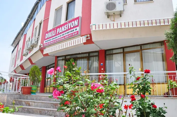 Дикили: Dikili Pansiyon