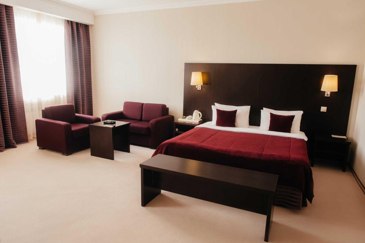 Курск: Avrora Business Hotel
