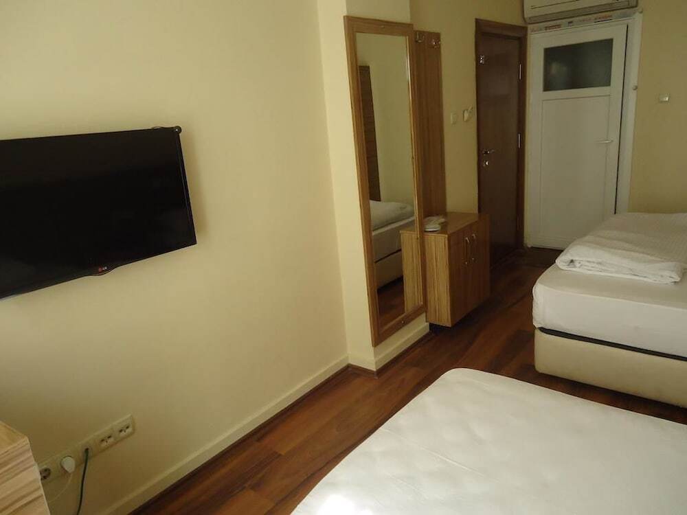 Мерсин: Hotel Ozkar