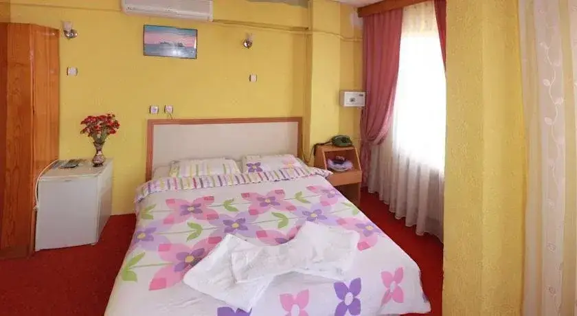 Сельчук: Meral Hotel