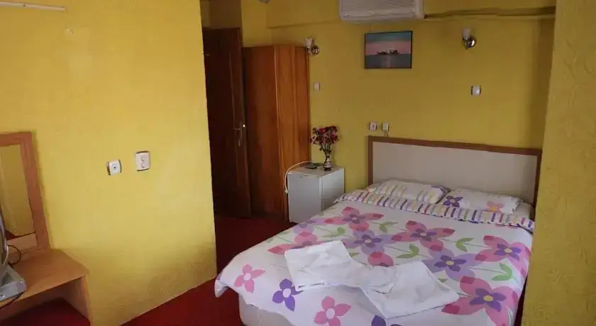 Сельчук: Meral Hotel