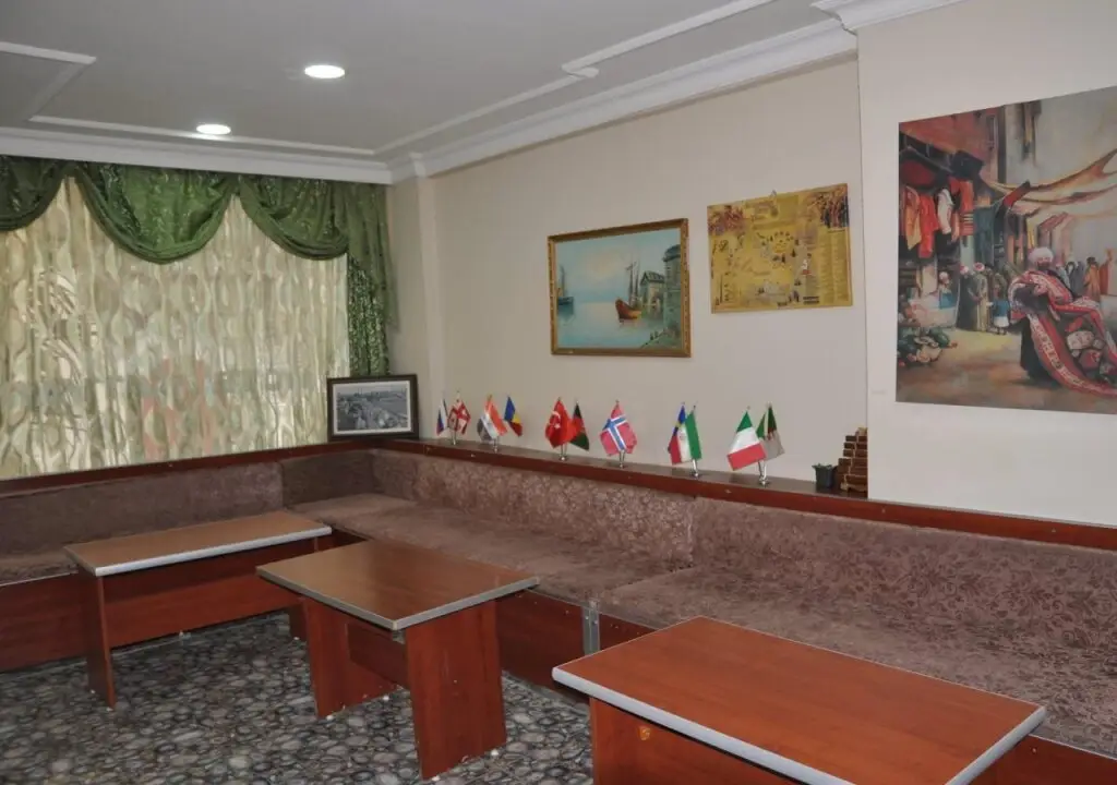 Стамбул: Tatvan Hotel