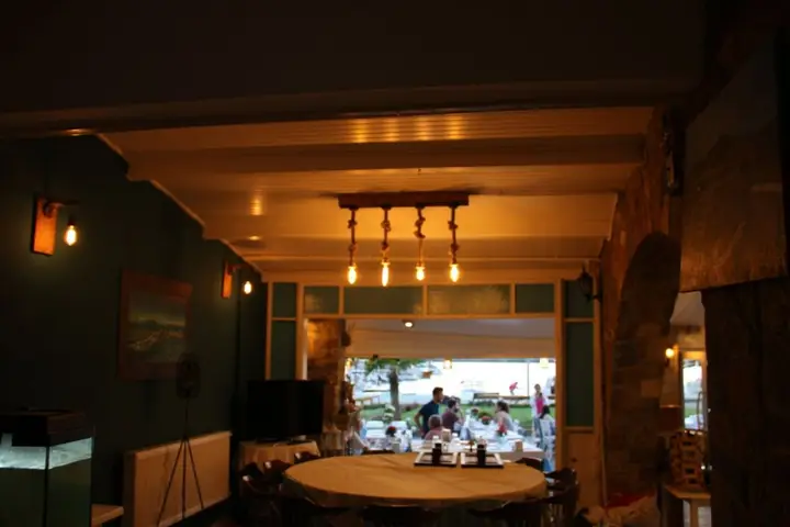 carousel image 3