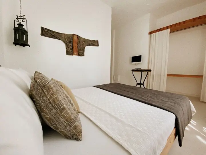 Чешме: Hotel B House